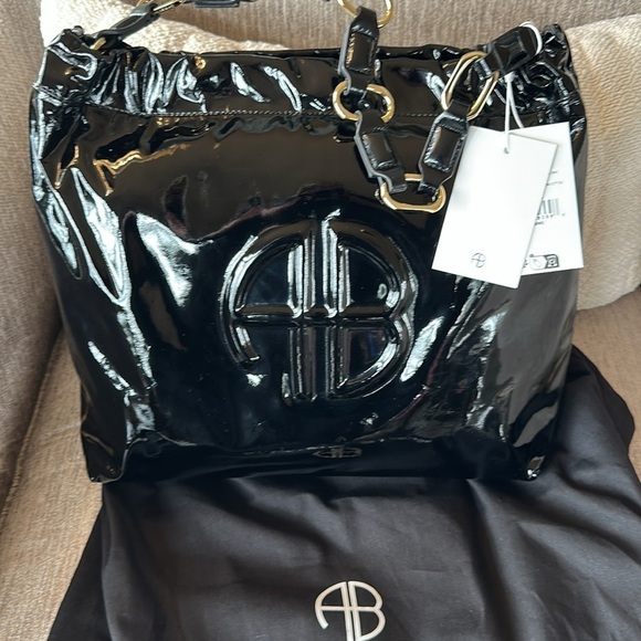 Anine Bing Kate black shoulder bag patent leather NWT and dust bag. - Picture 7 of 13